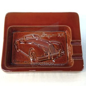 Adorno cerámica marrón Jaguar